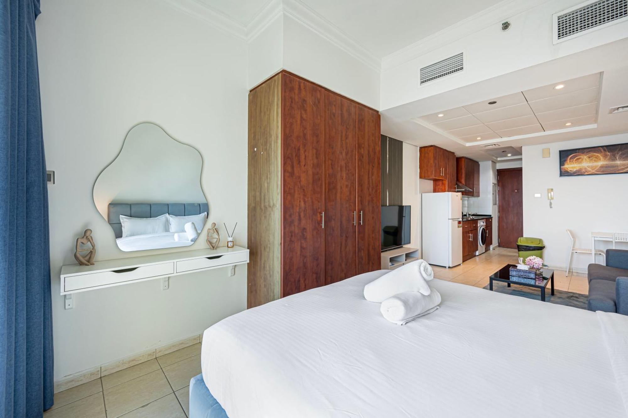 Splendid Close To Jbr Dubai
