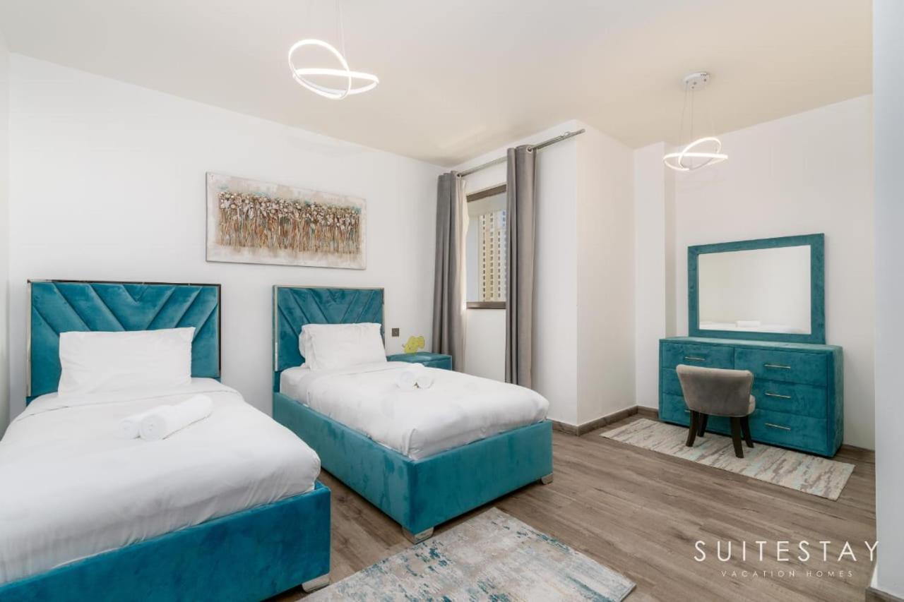 A Cosmopolitan Murjan 5 Apartment Dubai
