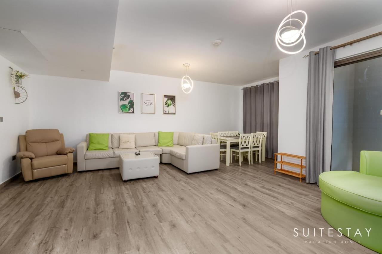 A Cosmopolitan Murjan 5 Apartment Dubai
