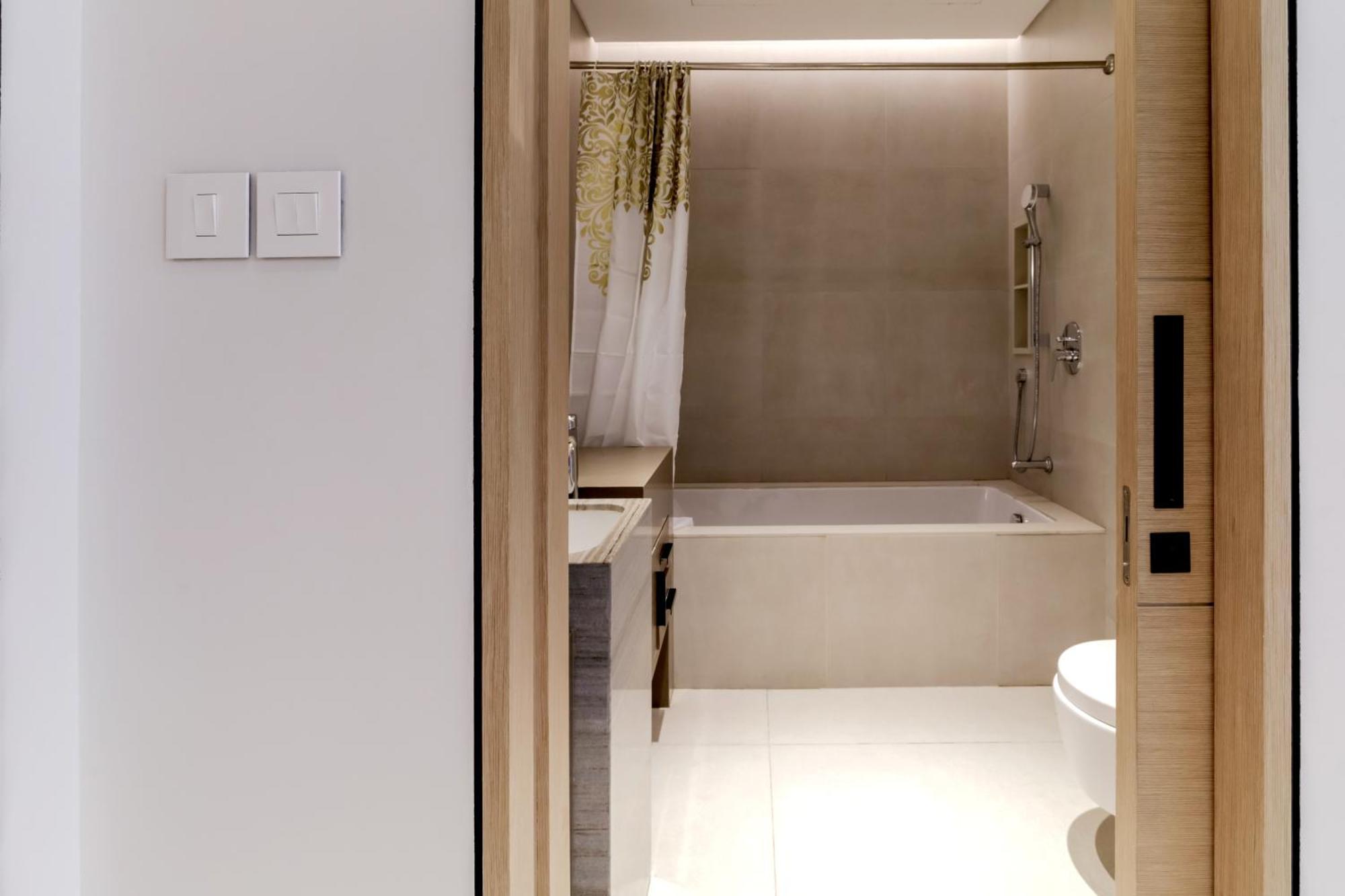Panoramic Sea & Palm Views 2br Address Jbr Daire Dubai