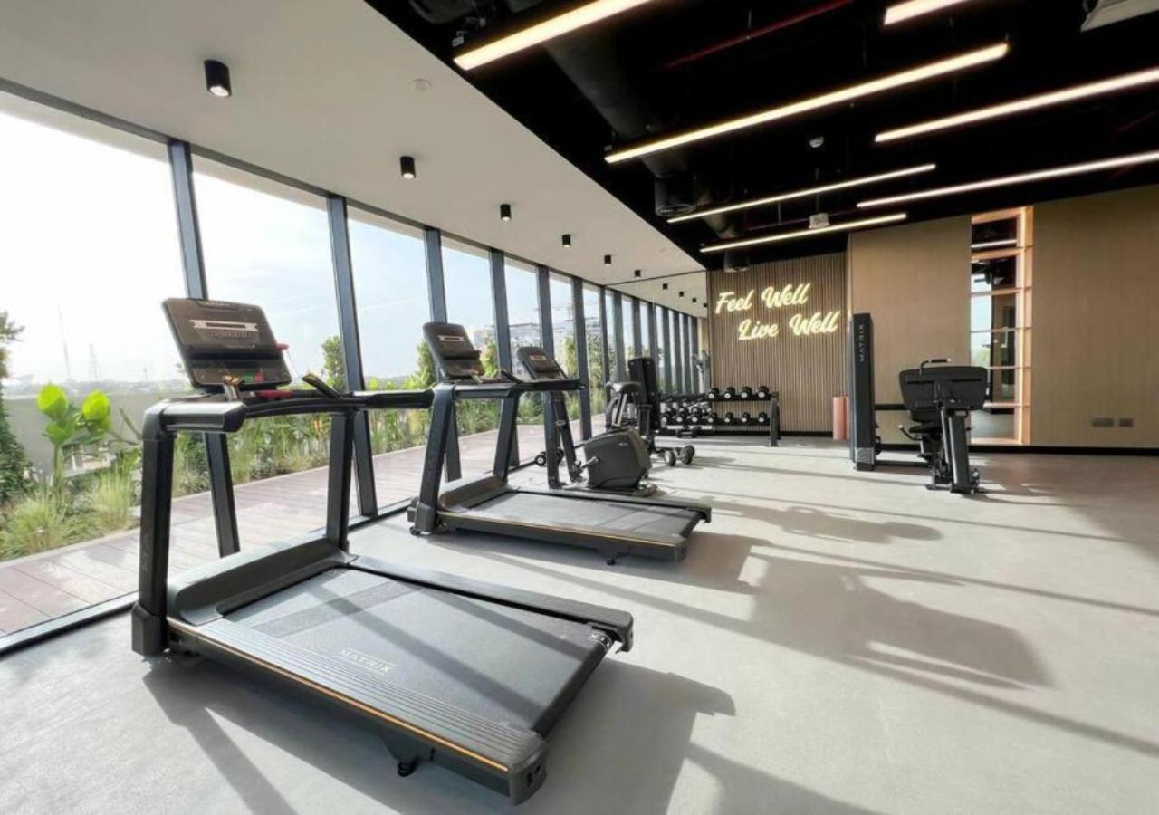 New Luxury Near Marina-4min Walk From Metro Apartamento *