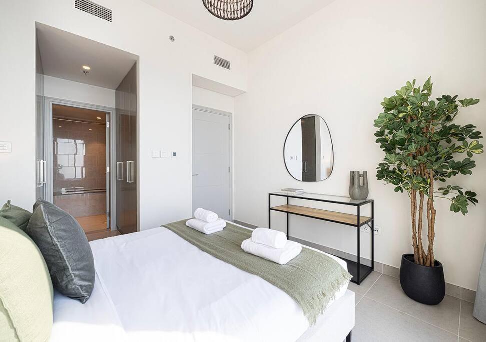 Downtown Sky High Luxury I And Sea Views I Opp Mall Burj Khalifa Apartamento *