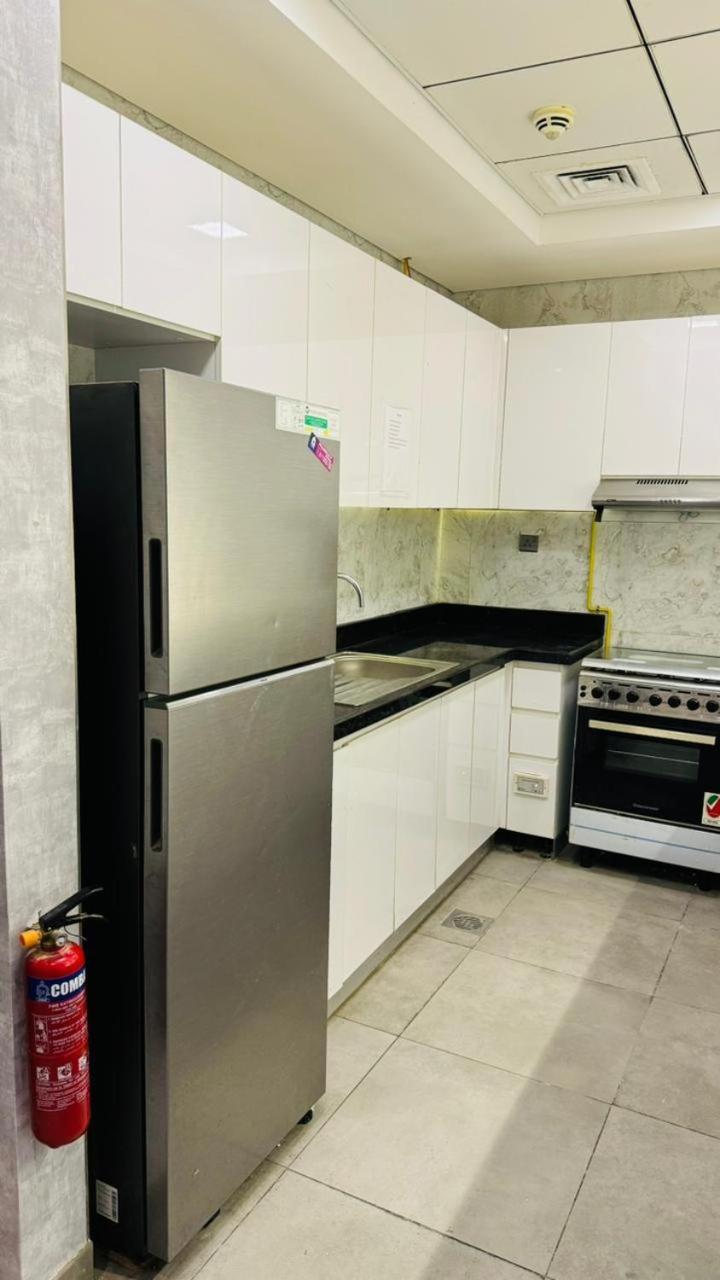 Classic Homestay In Business Bay Dubai