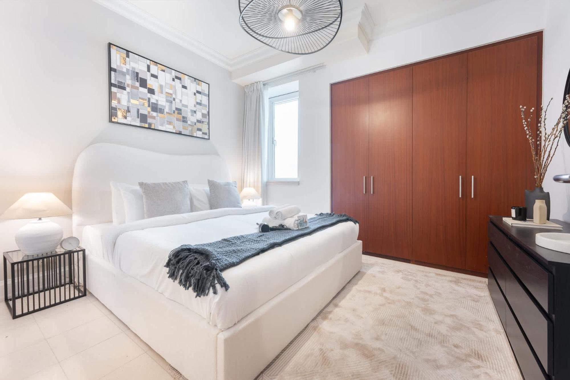 Apartment Incredible 2-bedroom Near Marina Mall At Al Murjan Tower *