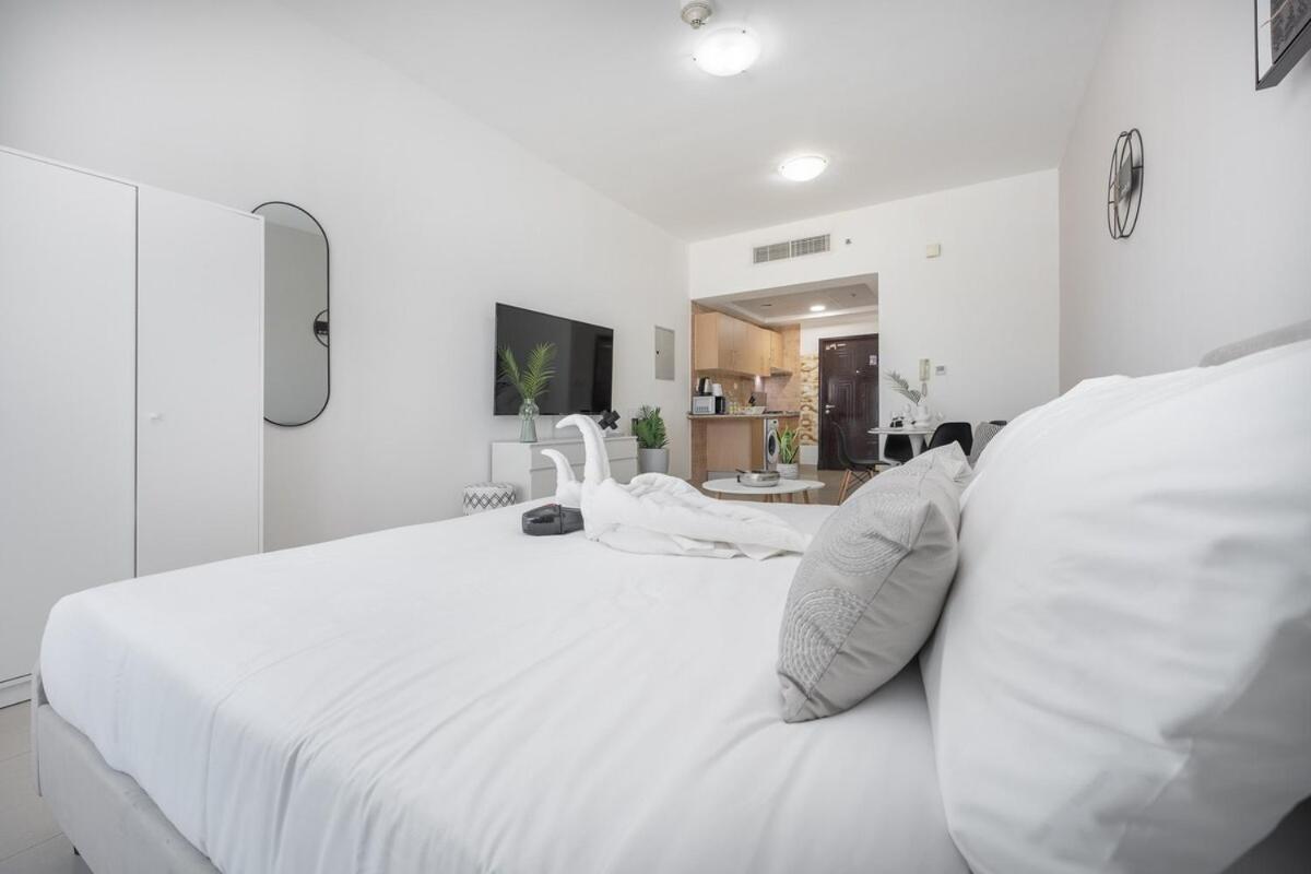 Apartment Peaceful At Al Jawzaa In International