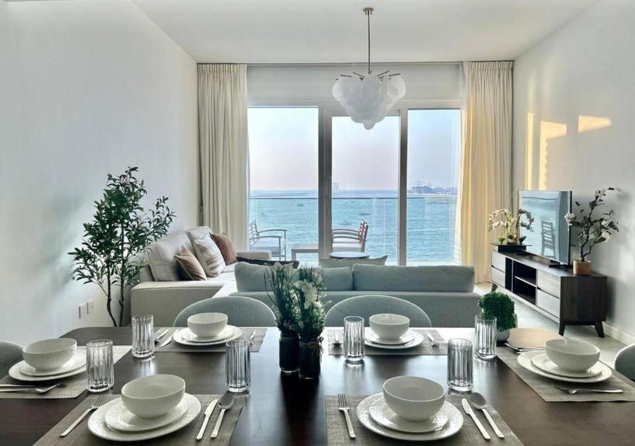 La Vie - 2 Bedroom Beachfront Full Sea View In Jbr- From To August Only Monthly Bookings Accepted *