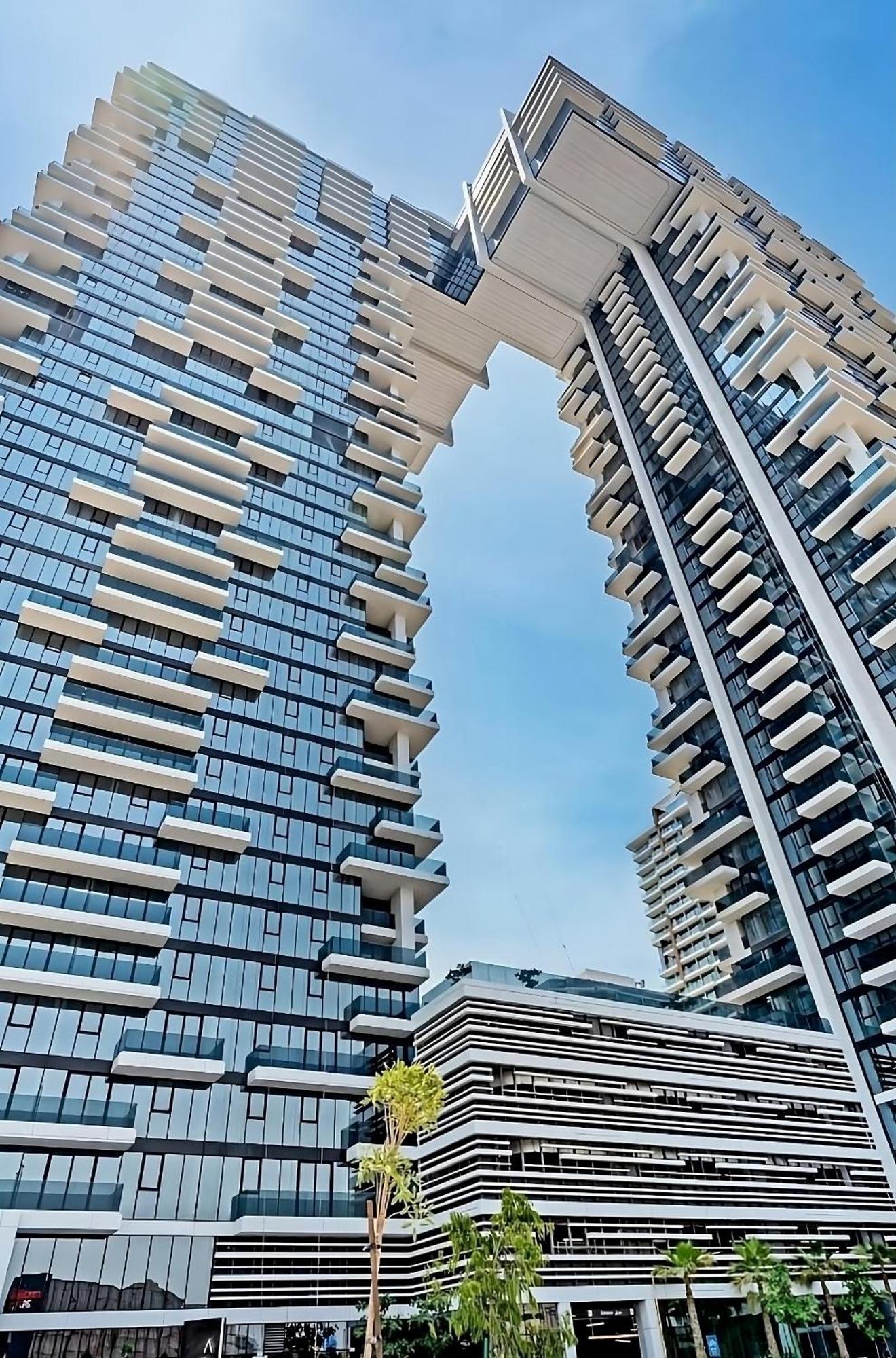 Citihome - Spacious 1bedroom At 1 Residences - West Dubai