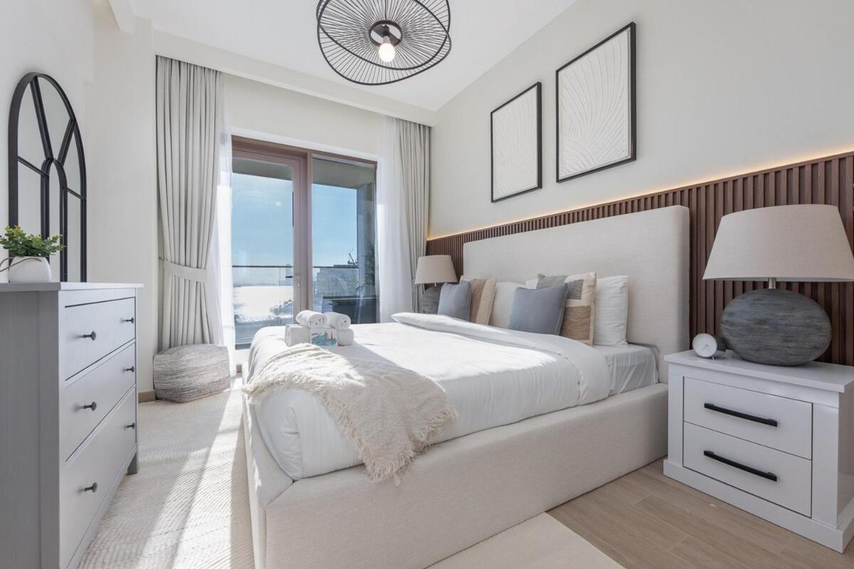 Dazzling 3-bedrooms In The Heart Of Creek Harbour Apartment *