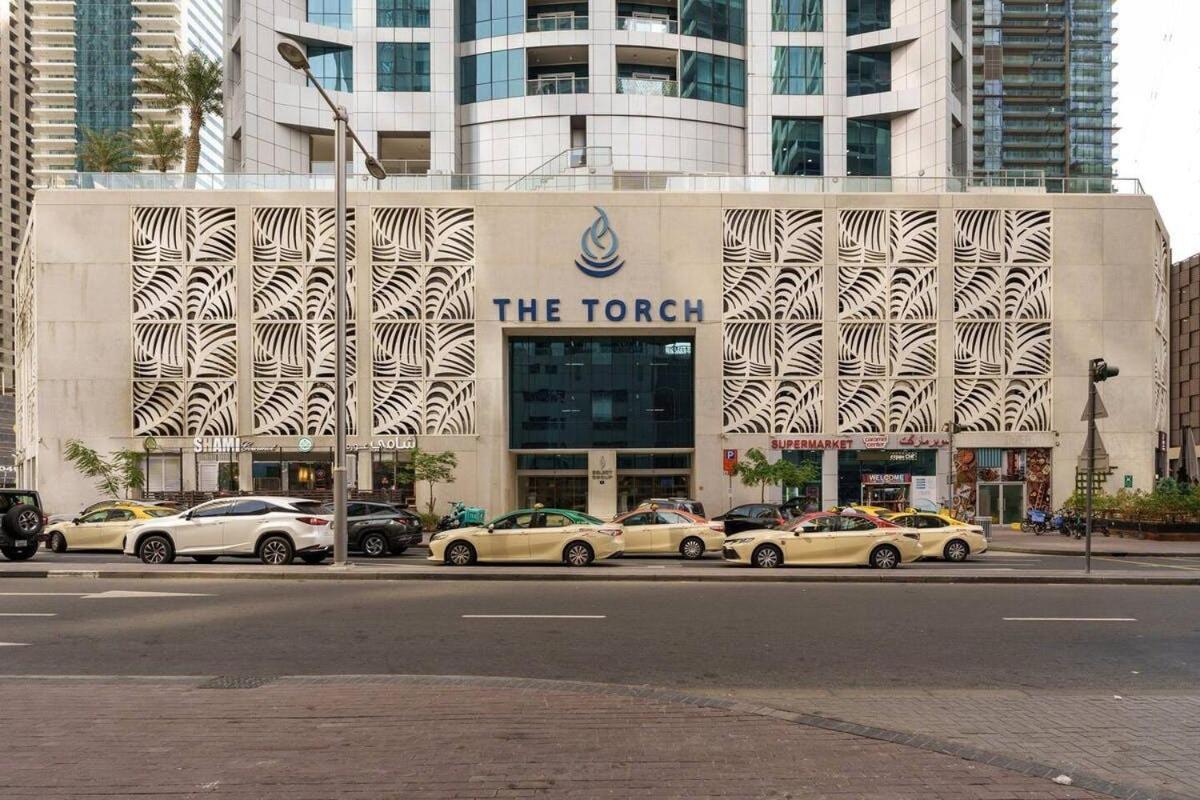 Spacious 2br Torch Tower-l34 Near Marina Walk Dubai