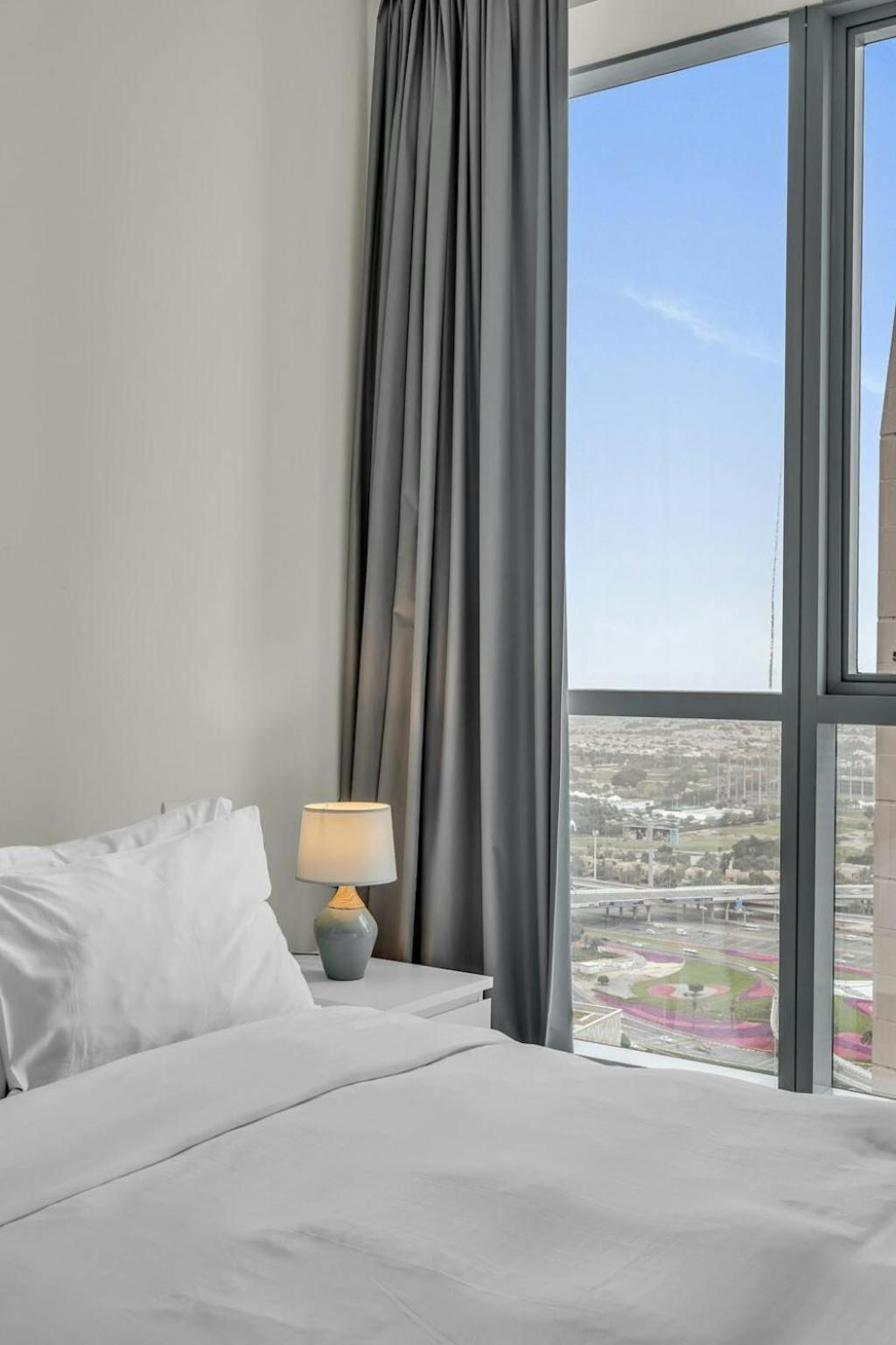 Spacious 2br Torch Tower-l34 Near Marina Walk Apartment Dubai