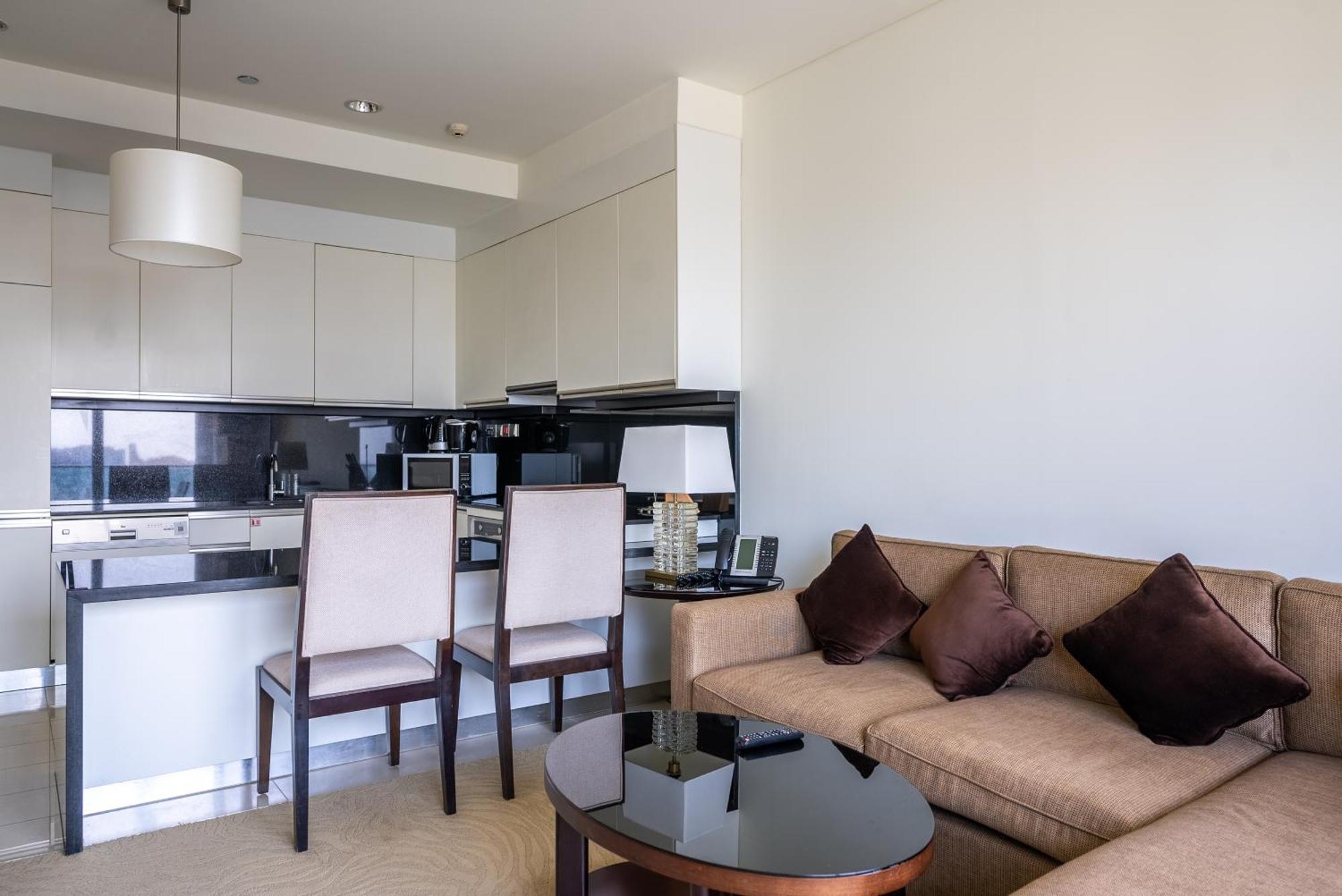 Apartment In Address Marina Residences Connected To Marina Mall