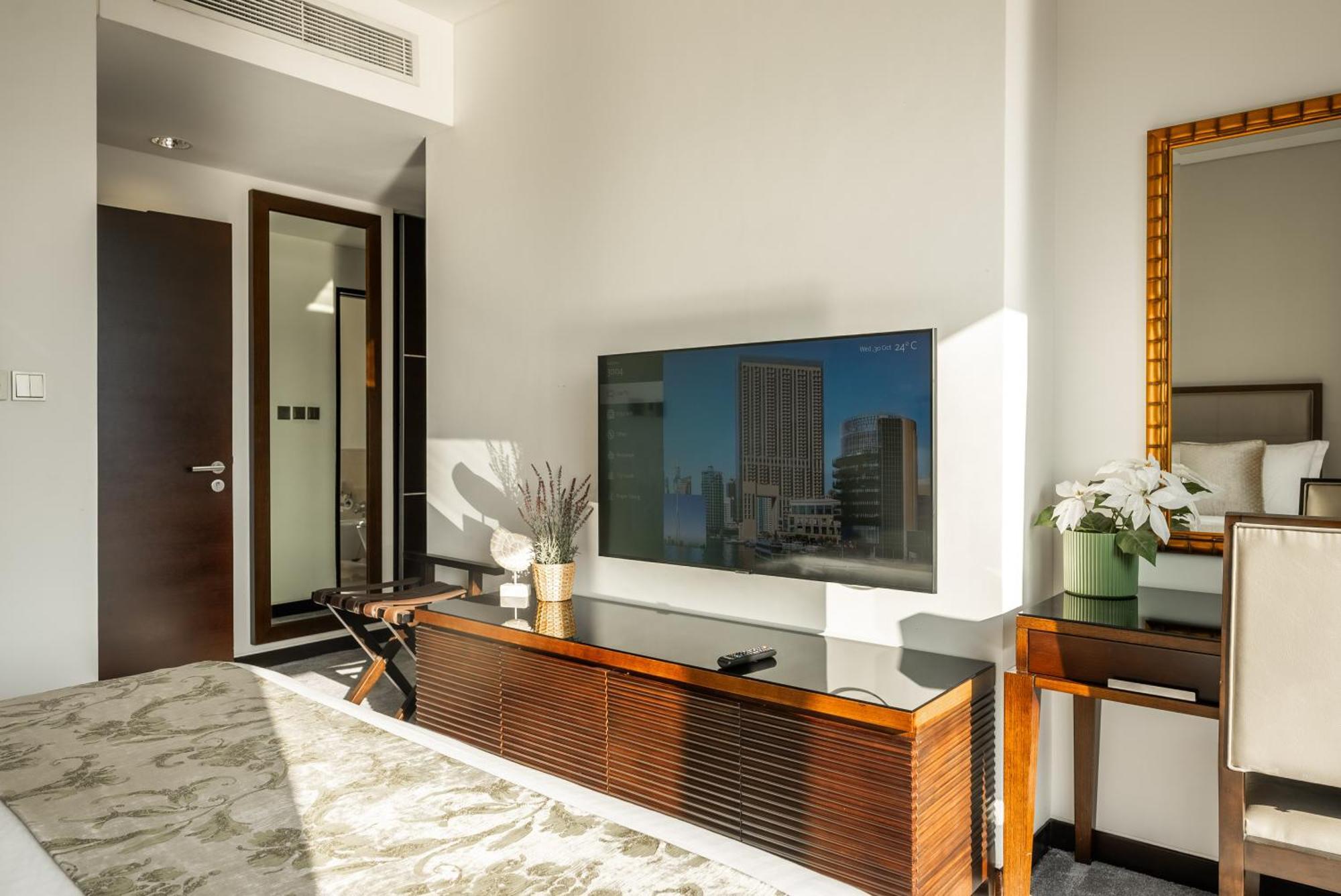 In Address Marina Residences Connected To Marina Mall *