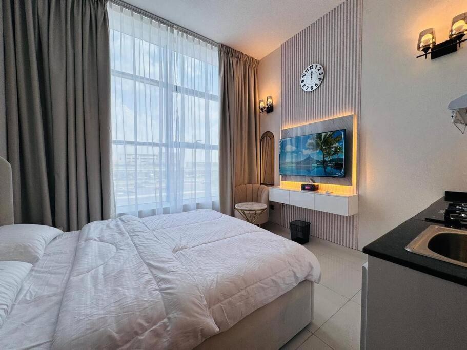 Royal Maison Manara Studio Cook & Relax Dubai