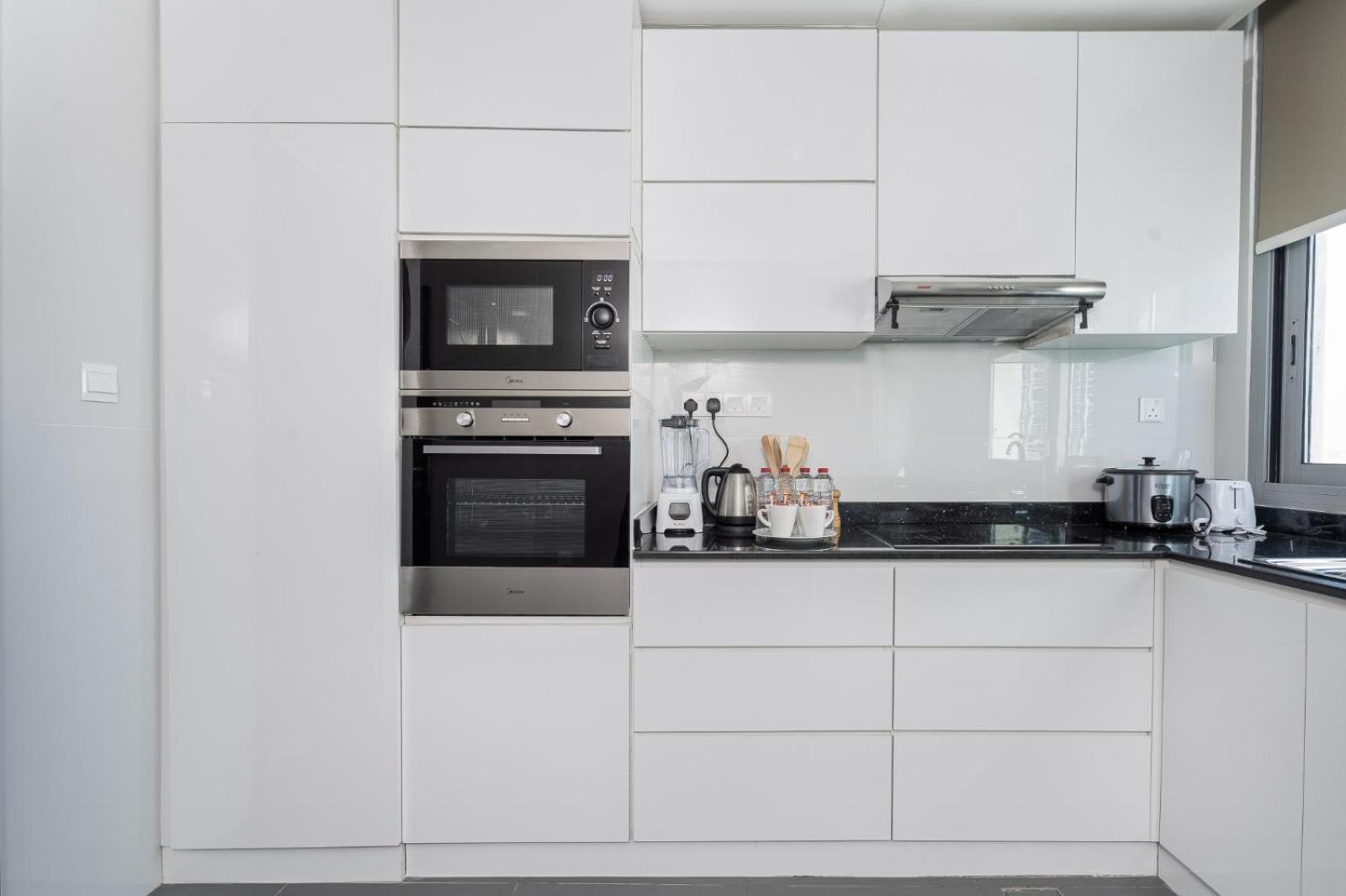 Apartment 2br In Marina, Near Marina *