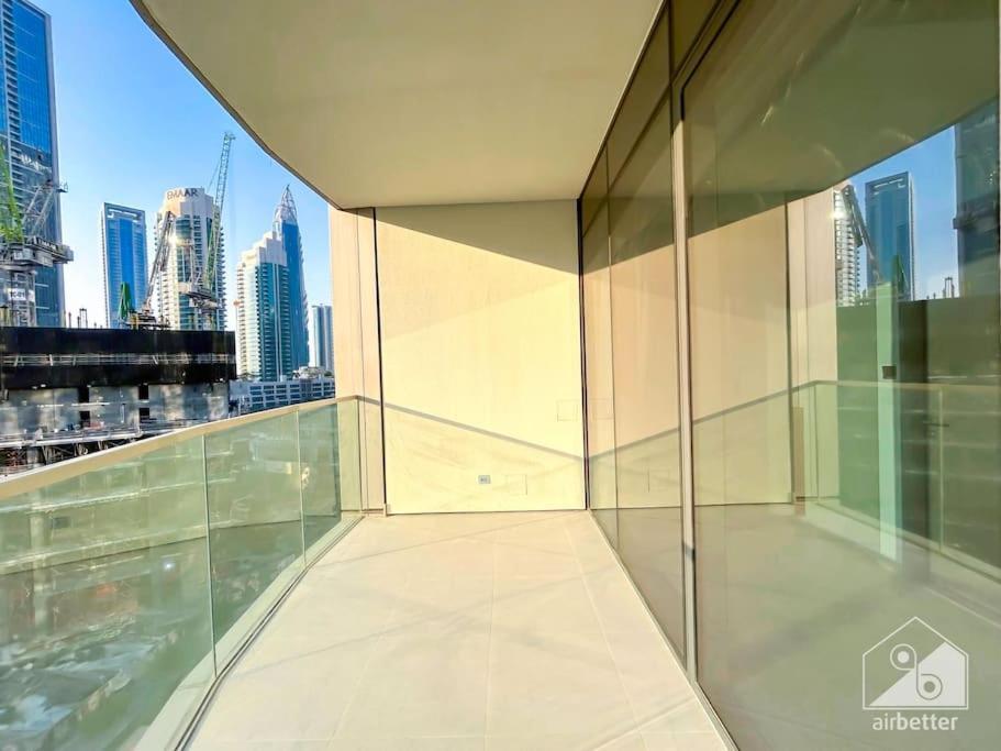 Luxury & Elegance In Downtown Fountain Views Apartment
