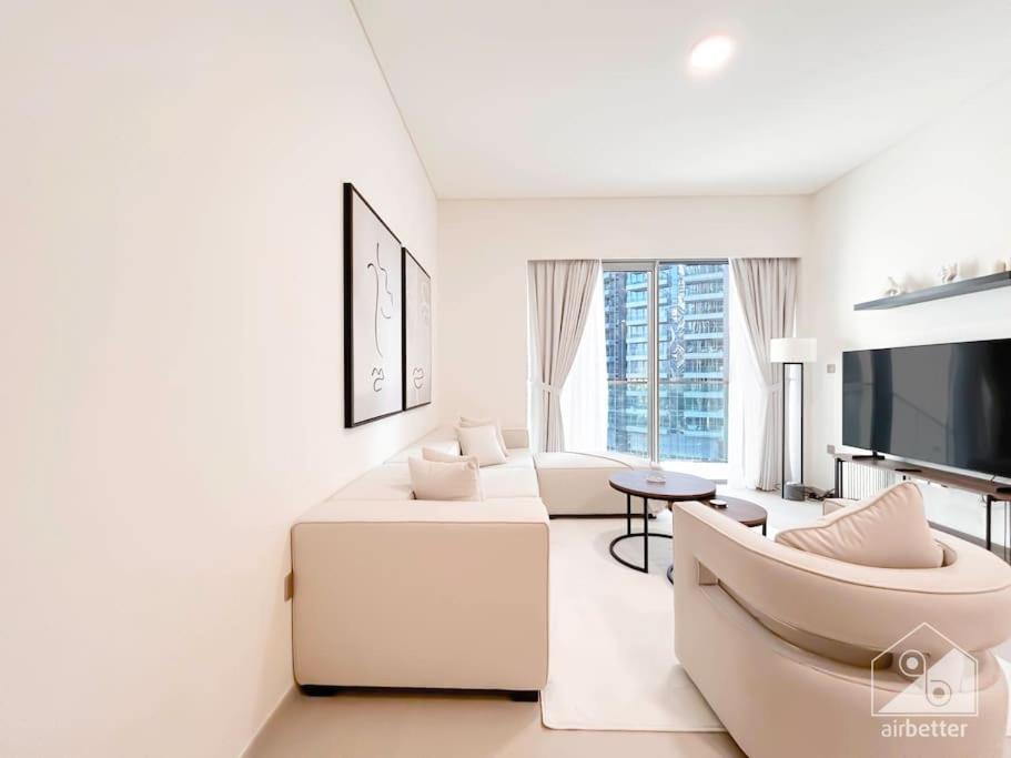 Luxury & Elegance In Downtown Fountain Views * Dubai