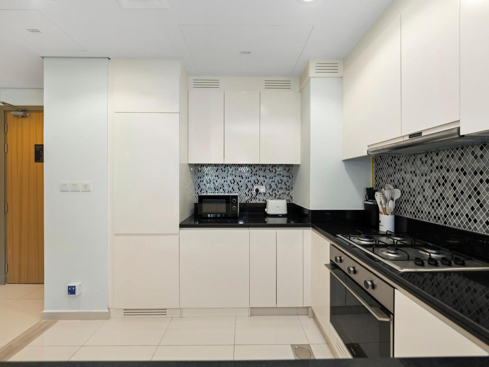 Apartment Luxury At Paramount Midtown - Downtown - Full Burj Khalifa View - Highest Infinity Swimming Pool *