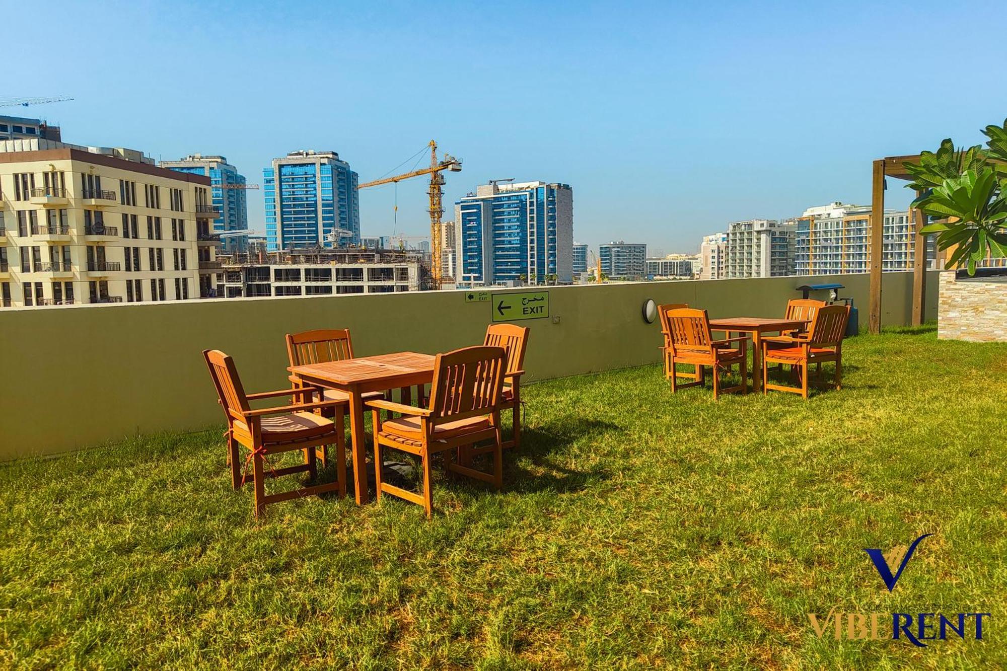 Stylish And Cozy * Dubai