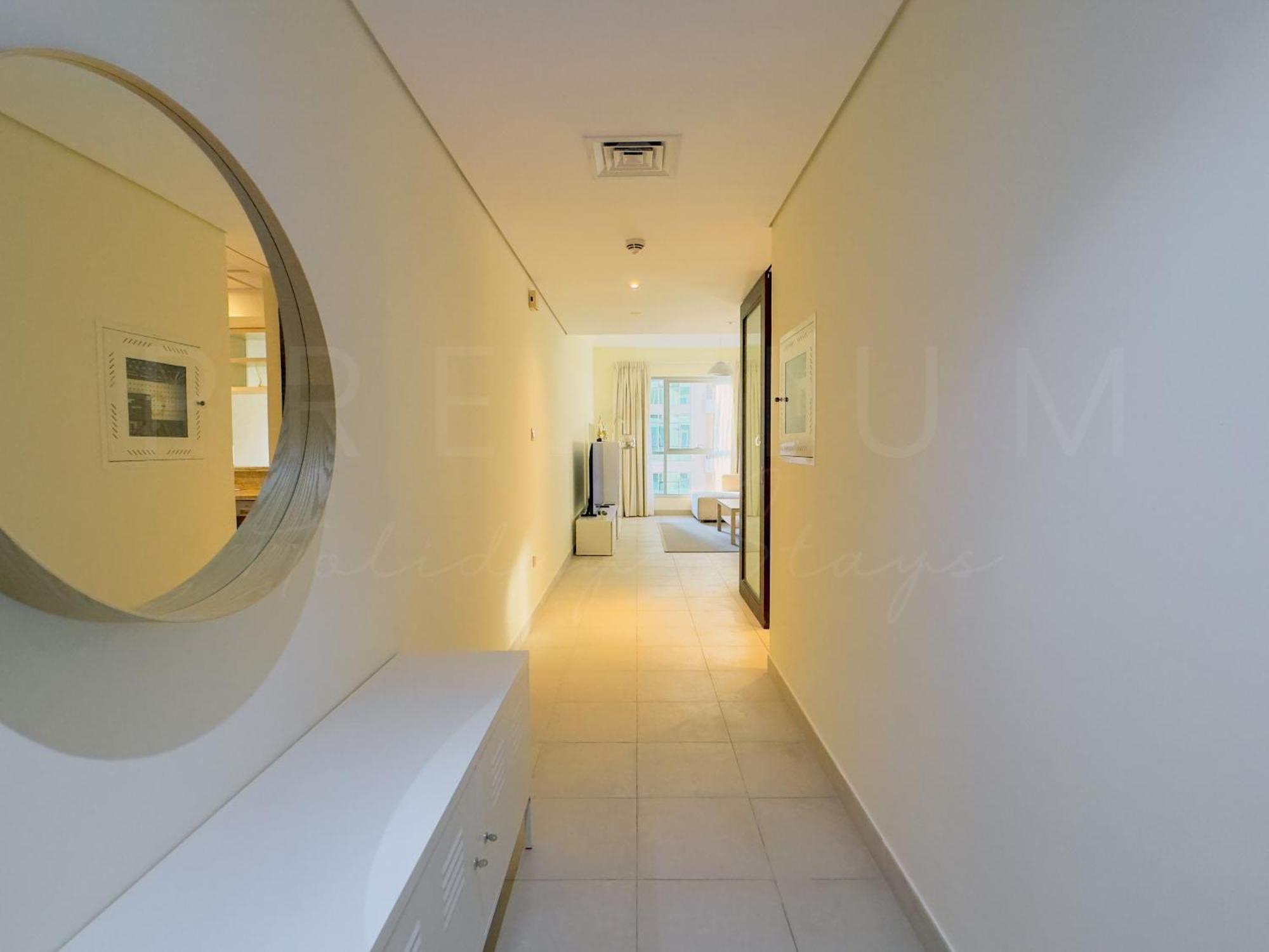 Cozy 1br In Blvd - Near Mall -1208 * Dubai