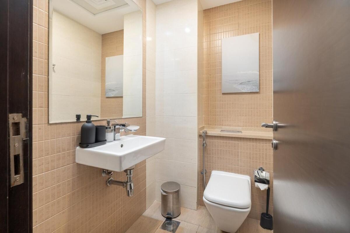 Charming Comfy 2-bedroom In Marina Apartment Dubai