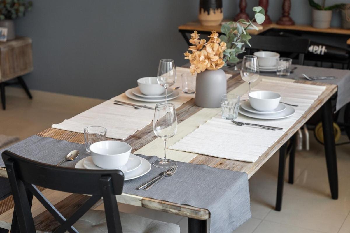 Charming Comfy 2-bedroom In Marina Dubai