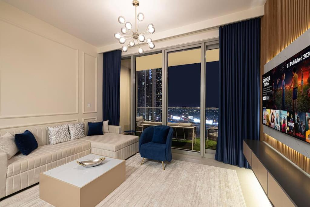 Apartment Lux In Downtown I Walk To Mall Dubai