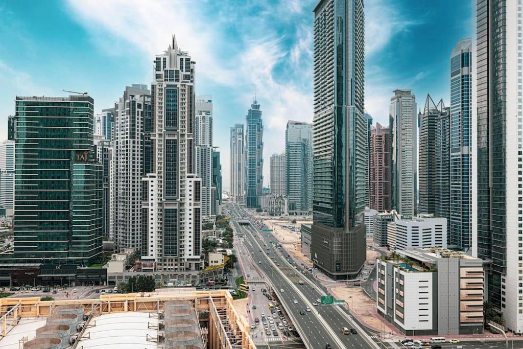 Lux In Downtown I Walk To Mall * Dubai