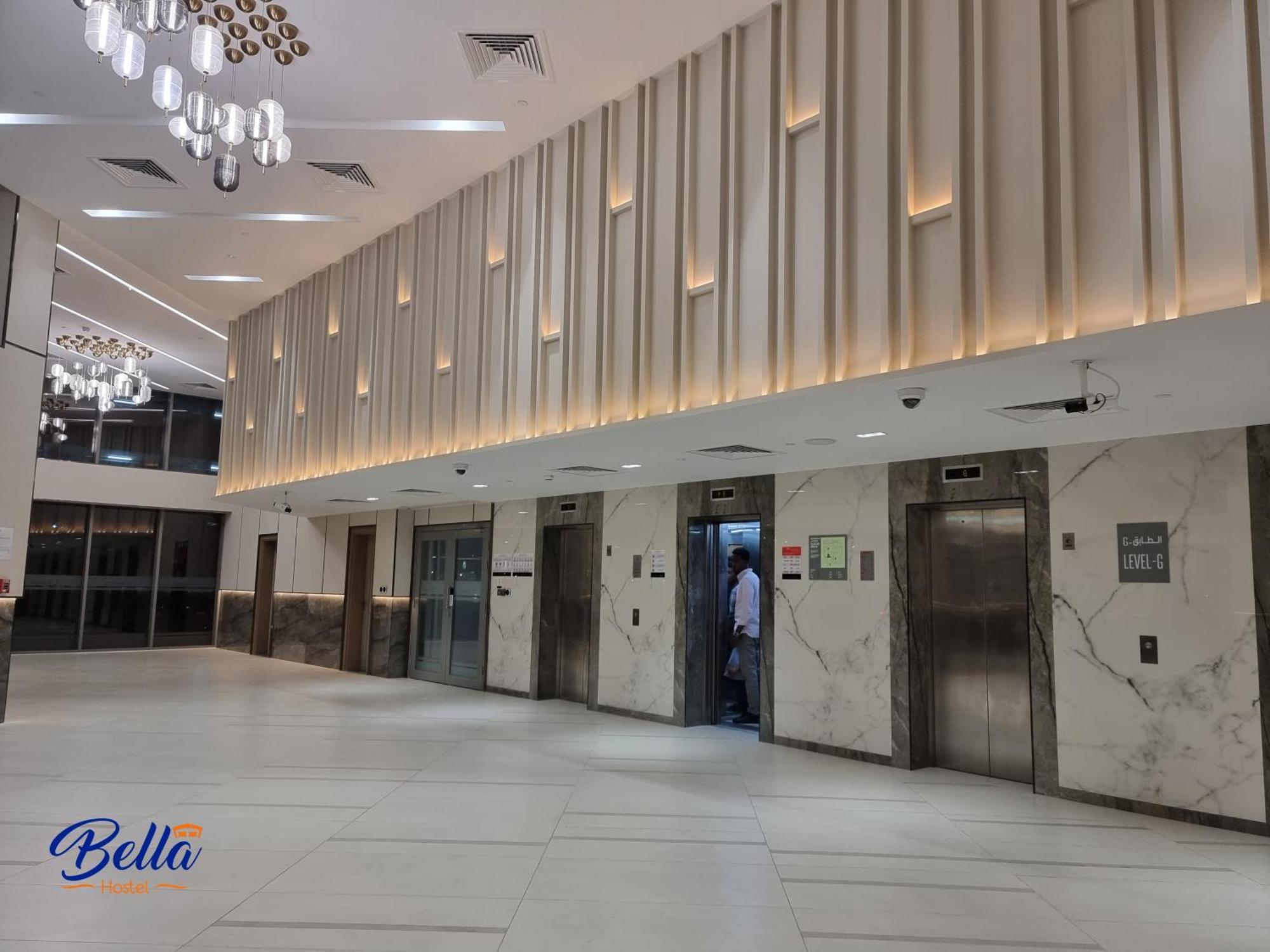 Bella - Luxury Mixed Near Airport Privatunterkunft *