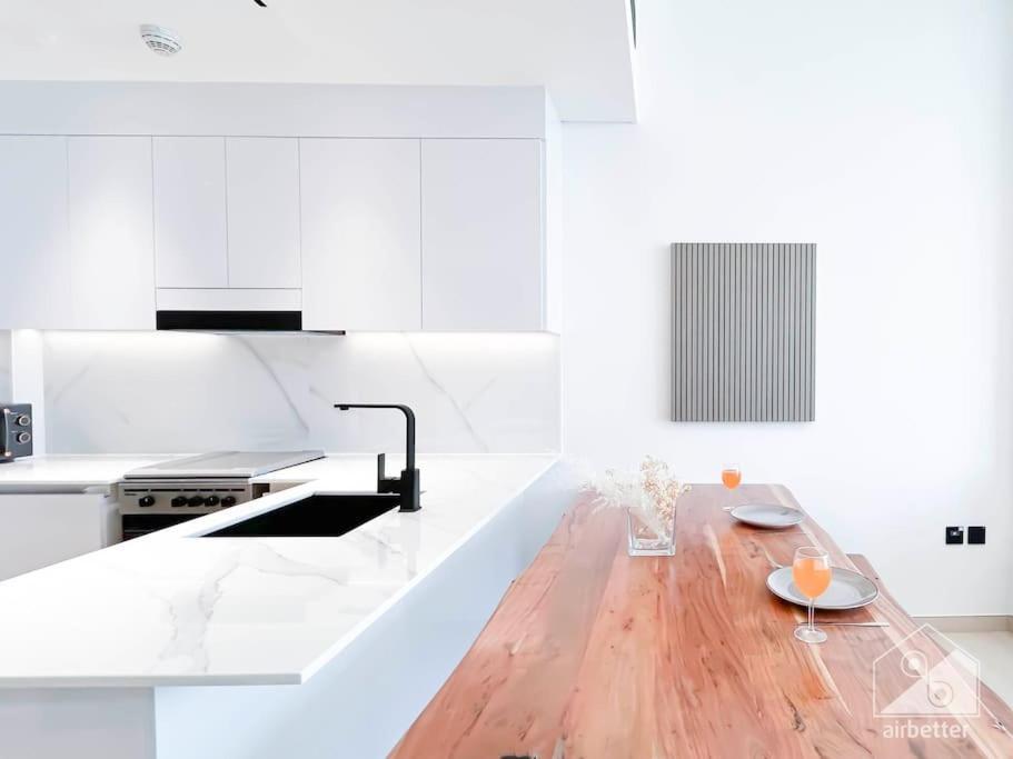 Apartment Views & Comforts At Binghatti Emerald Dubai