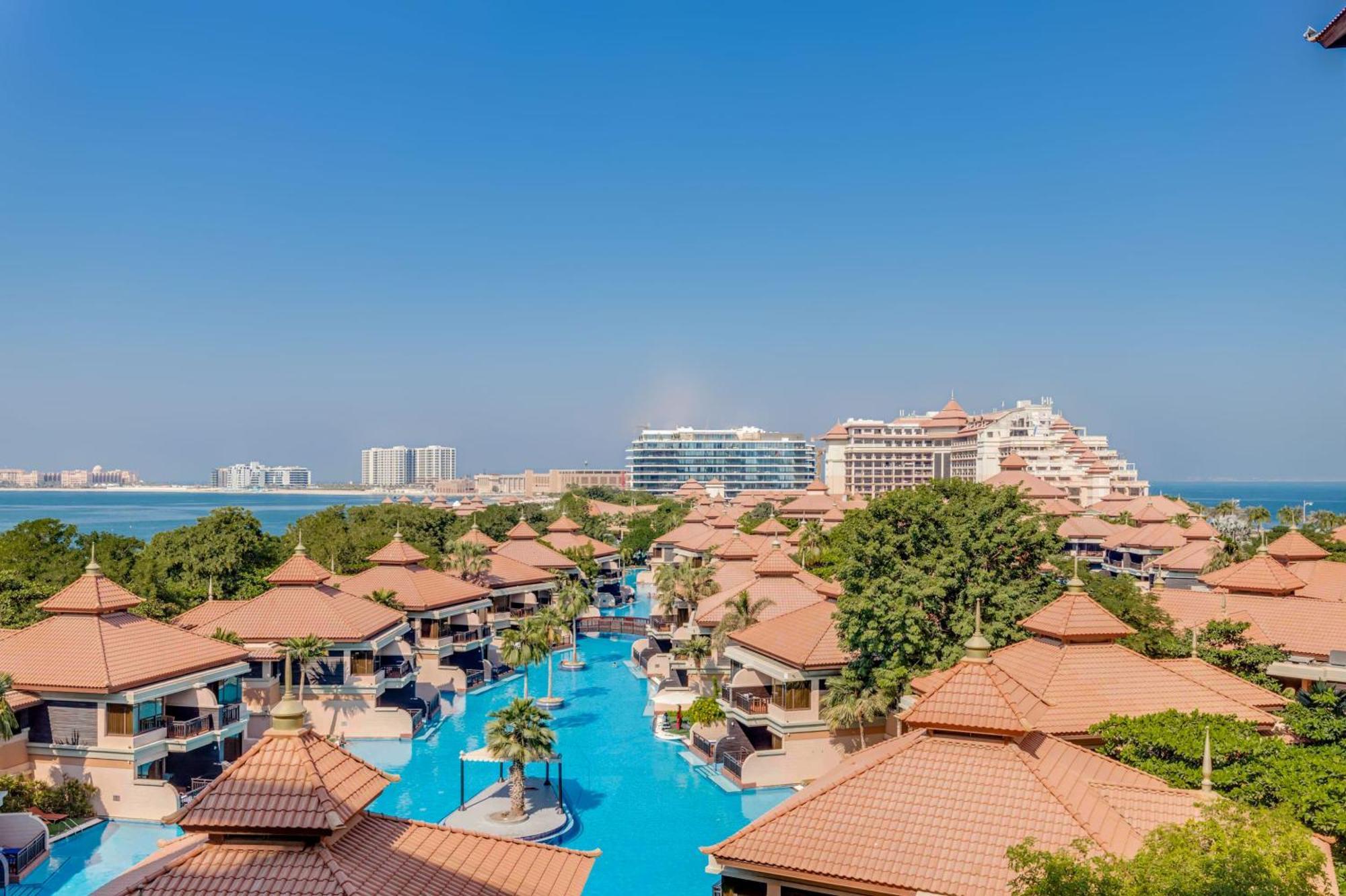 Apartamento Luxury Azizi Mina Beachfront