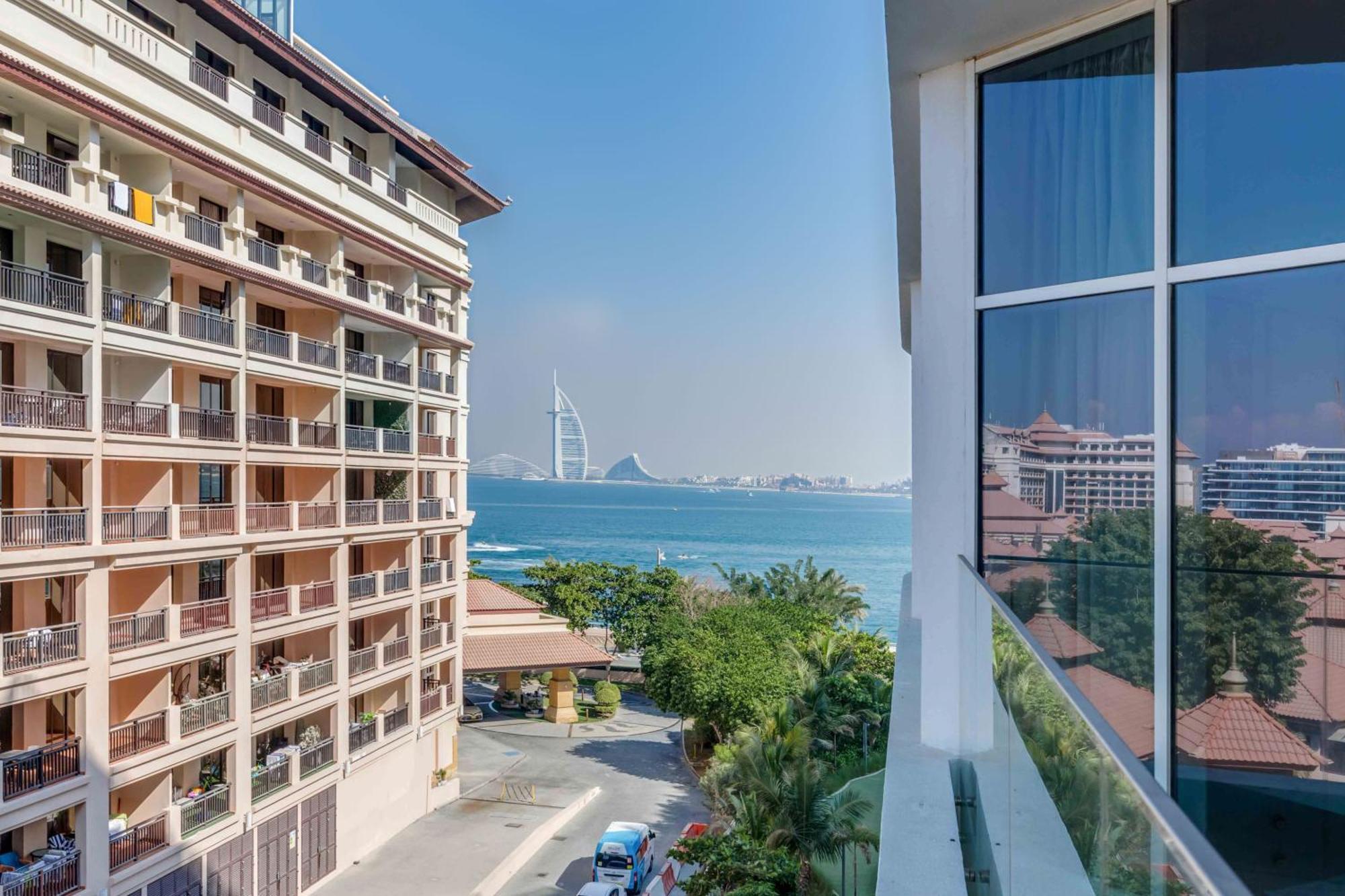 Apartamento Luxury Azizi Mina Beachfront Dubai