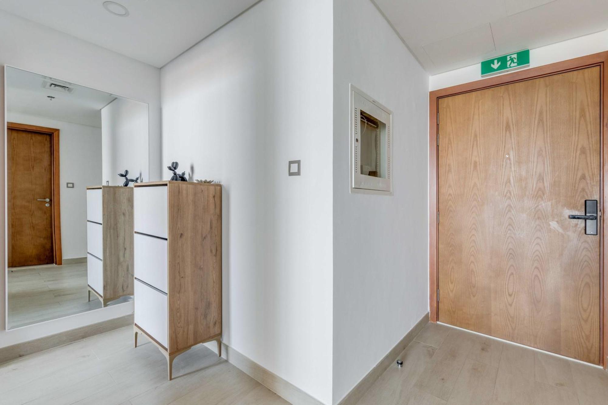 Apartamento Luxury Azizi Mina Beachfront *