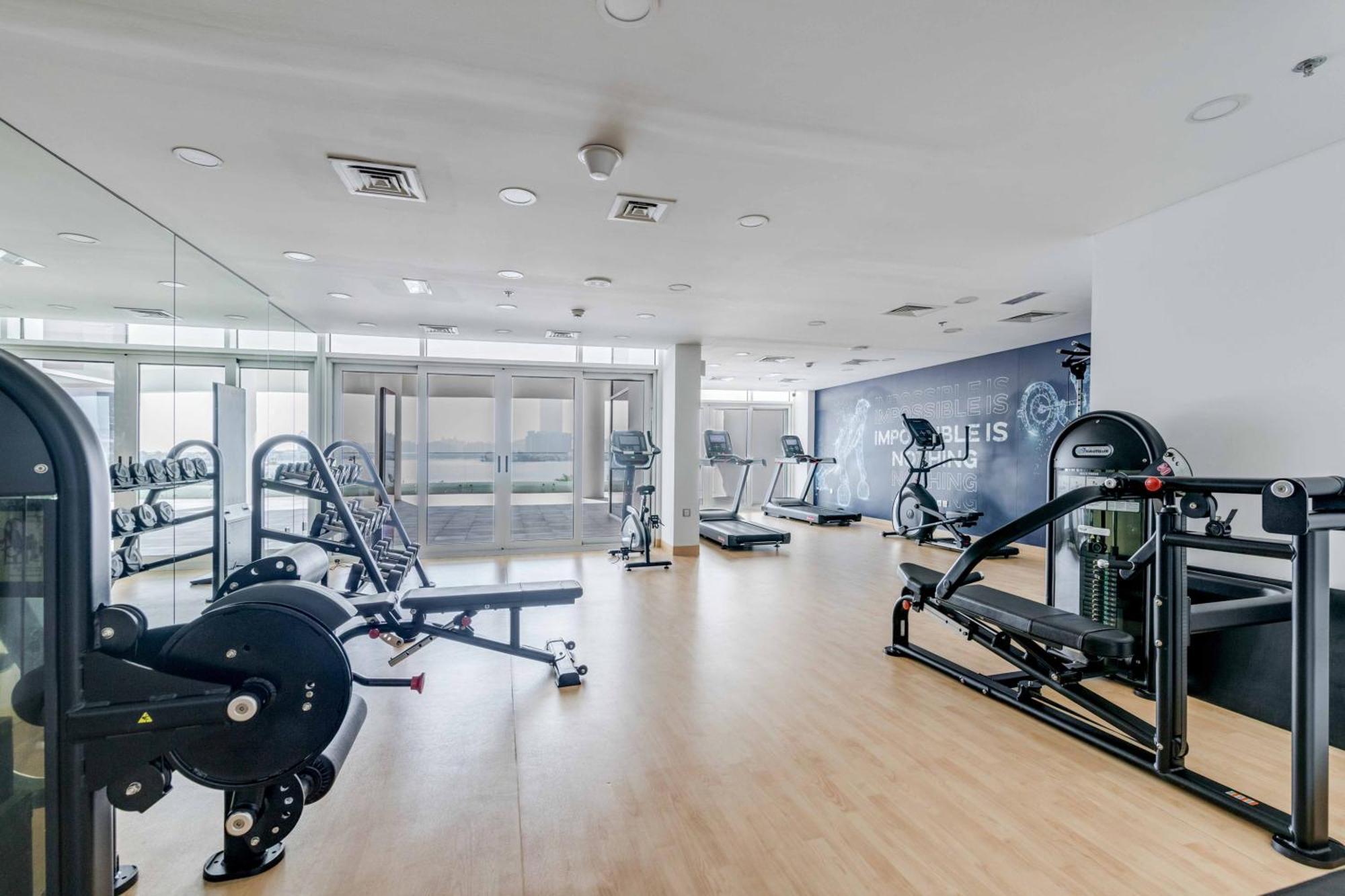 Luxury Azizi Mina Beachfront Apartamento Dubai