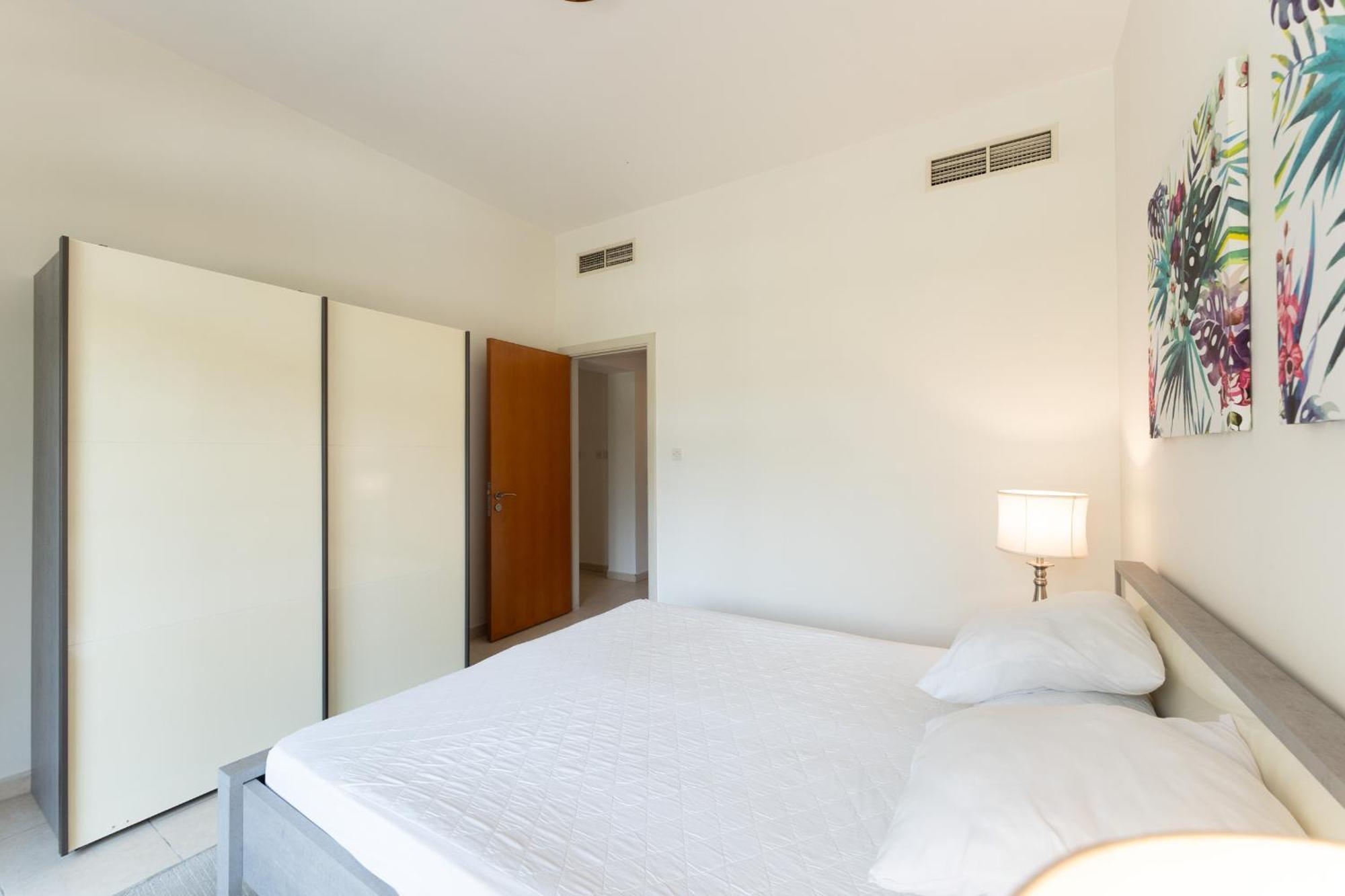 Elegant 3 Bedroom In Al Nakheel Greens By Pk Holidays Apartment
