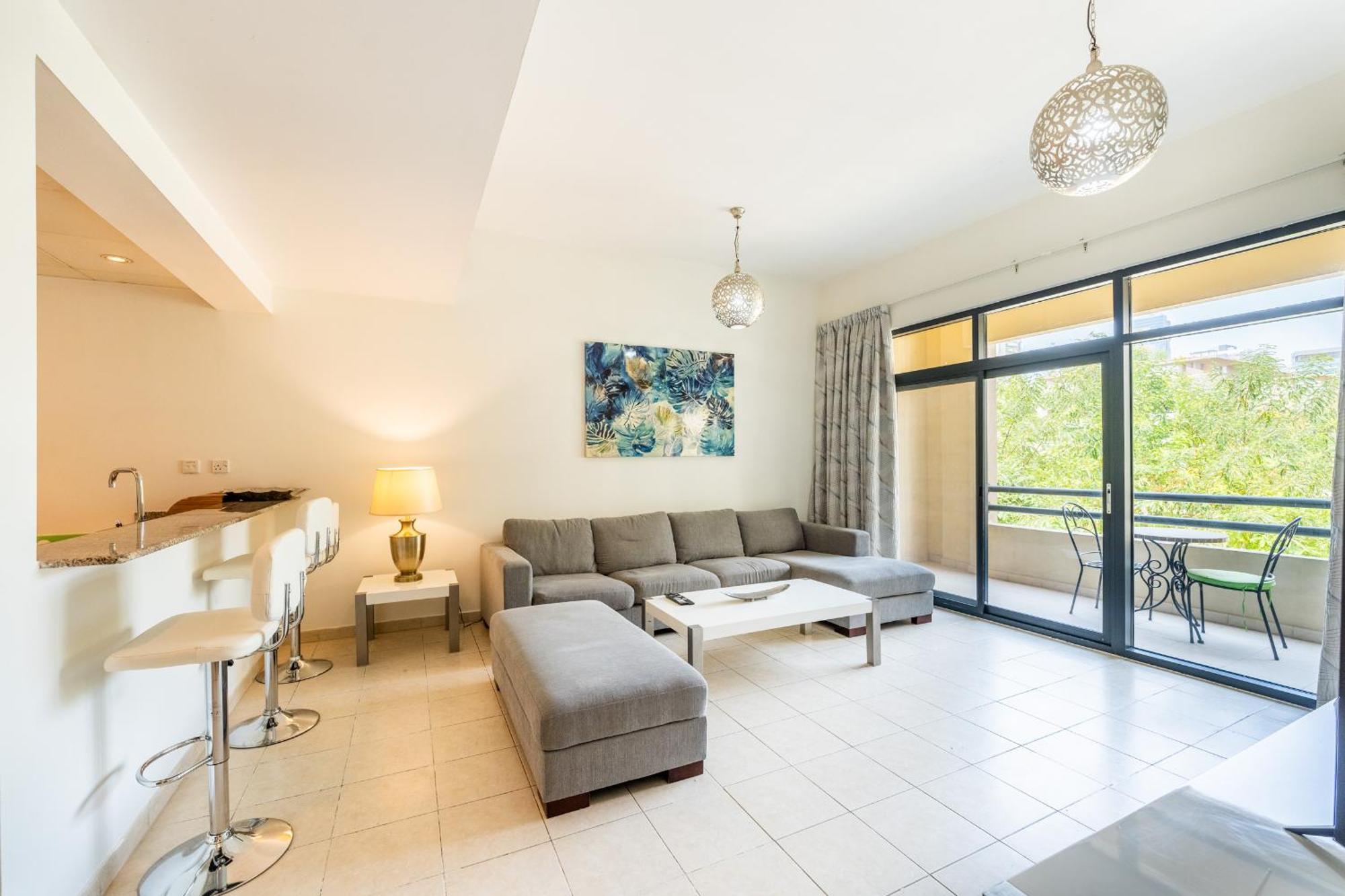 Elegant 3 Bedroom In Al Nakheel Greens By Pk Holidays