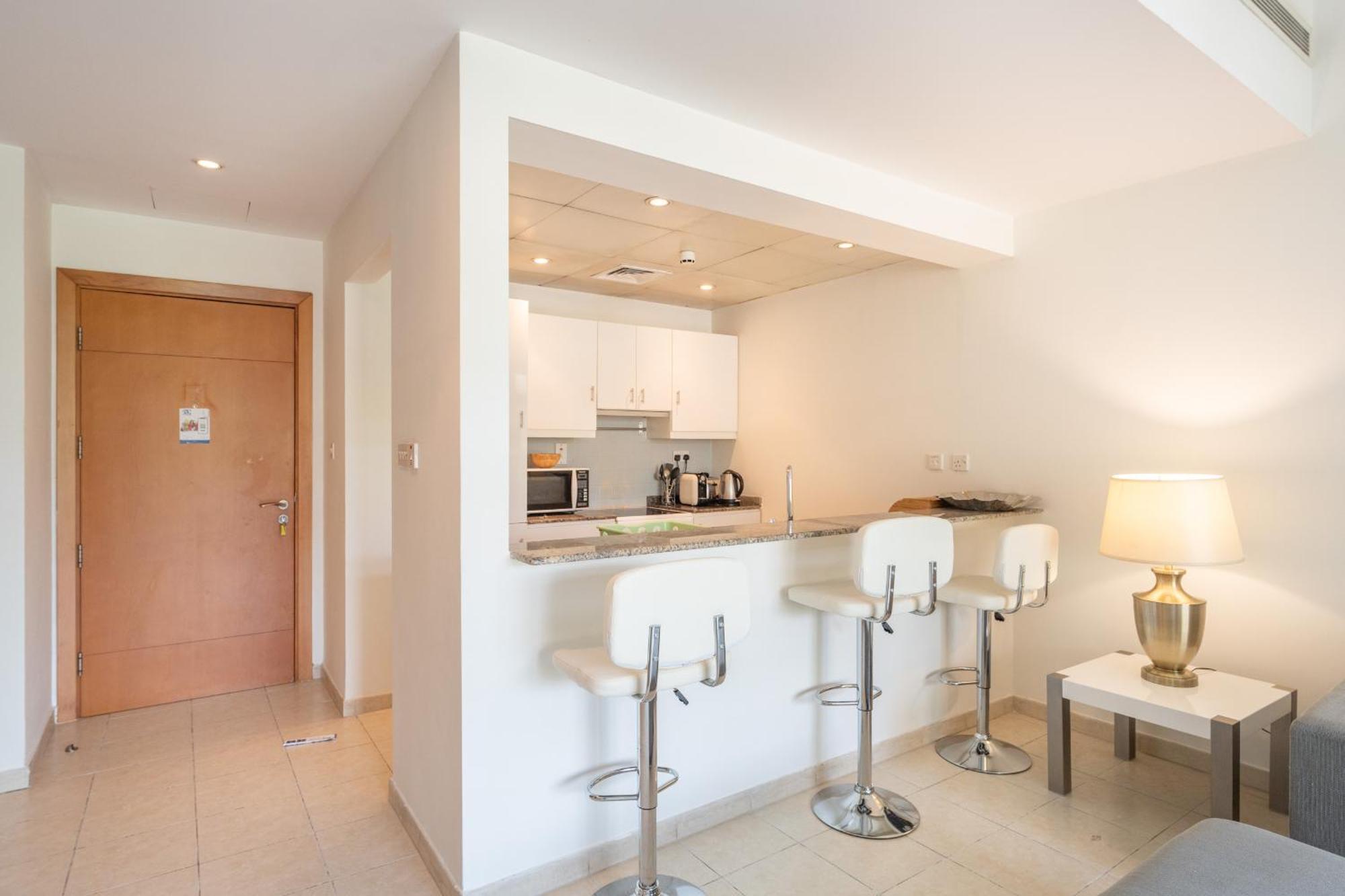 Elegant 3 Bedroom In Al Nakheel Greens By Pk Holidays Dubai