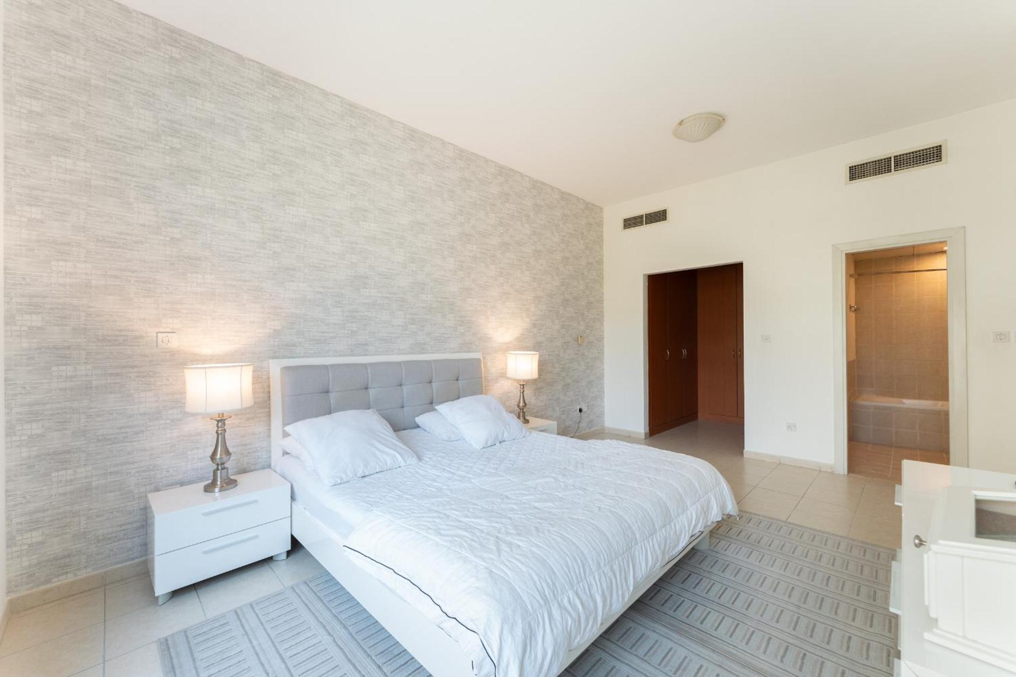 Apartment Elegant 3 Bedroom In Al Nakheel Greens By Pk Holidays