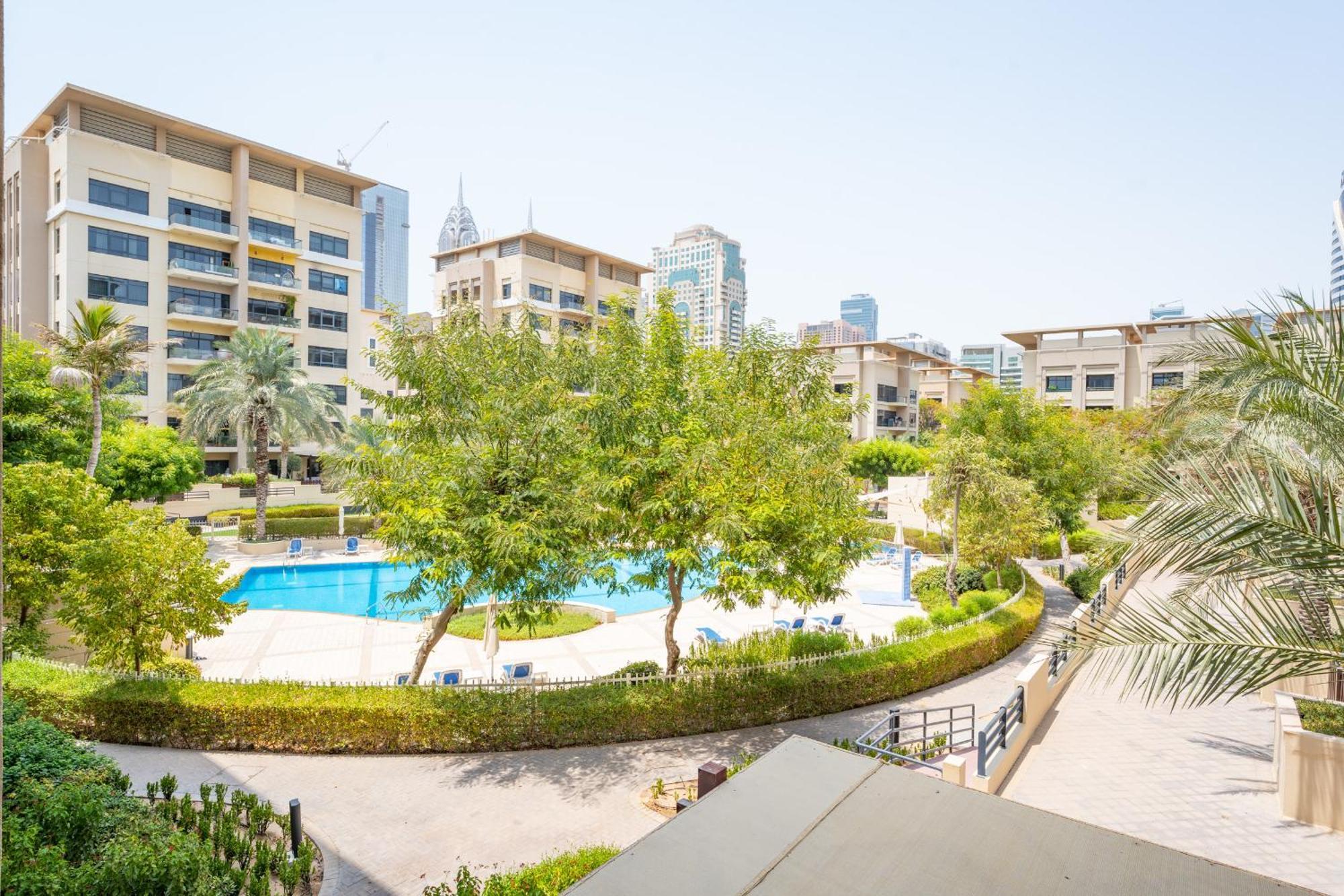 Apartment Elegant 3 Bedroom In Al Nakheel Greens By Pk Holidays *