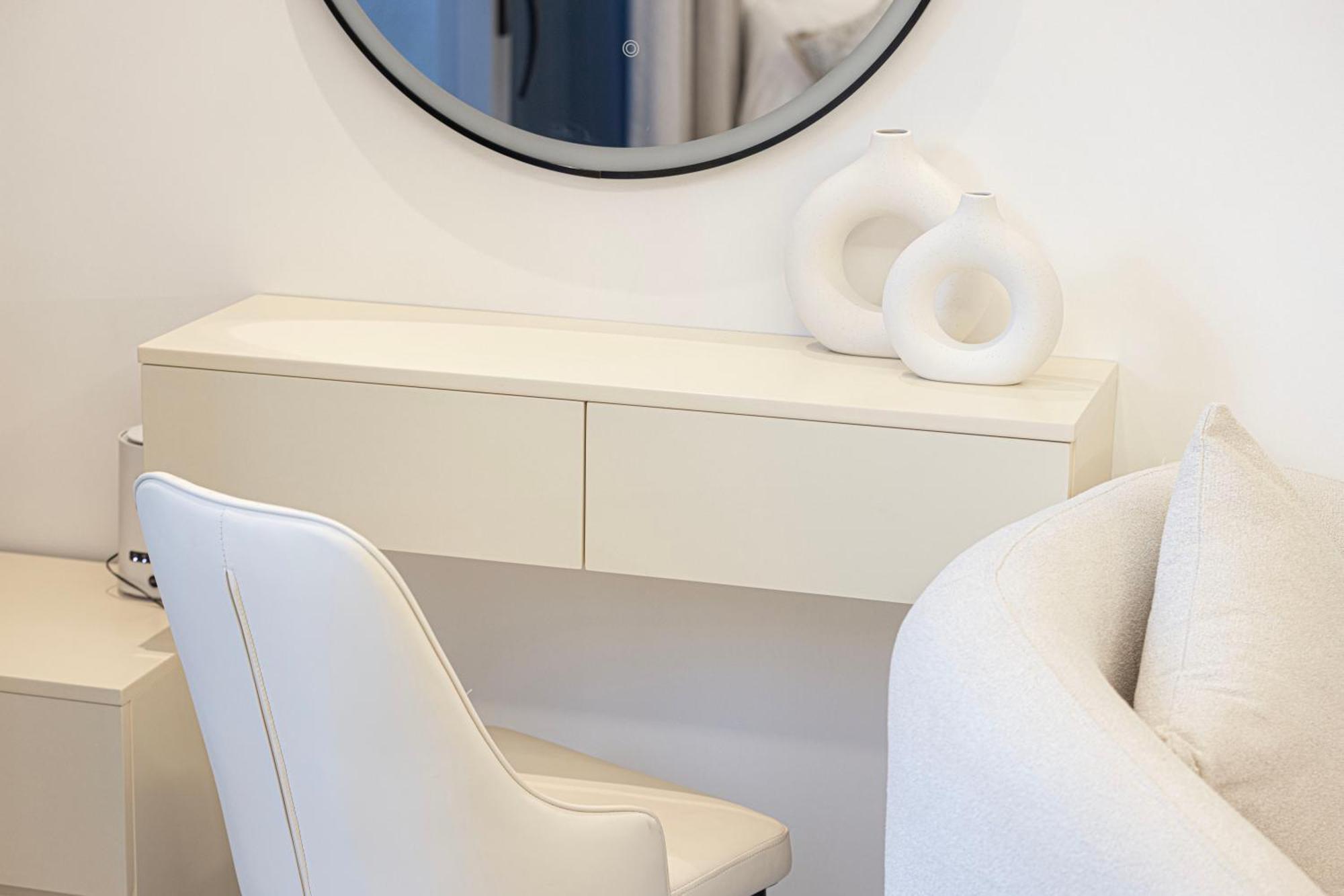 Apartment Luxurious New Studio! 2 Double Beds! Sleek Design & High-end Amenities In Downtown Dubai