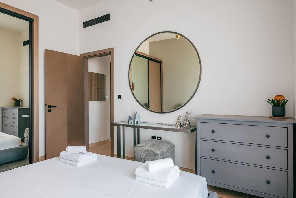 Beautiful 1br View Apartment *