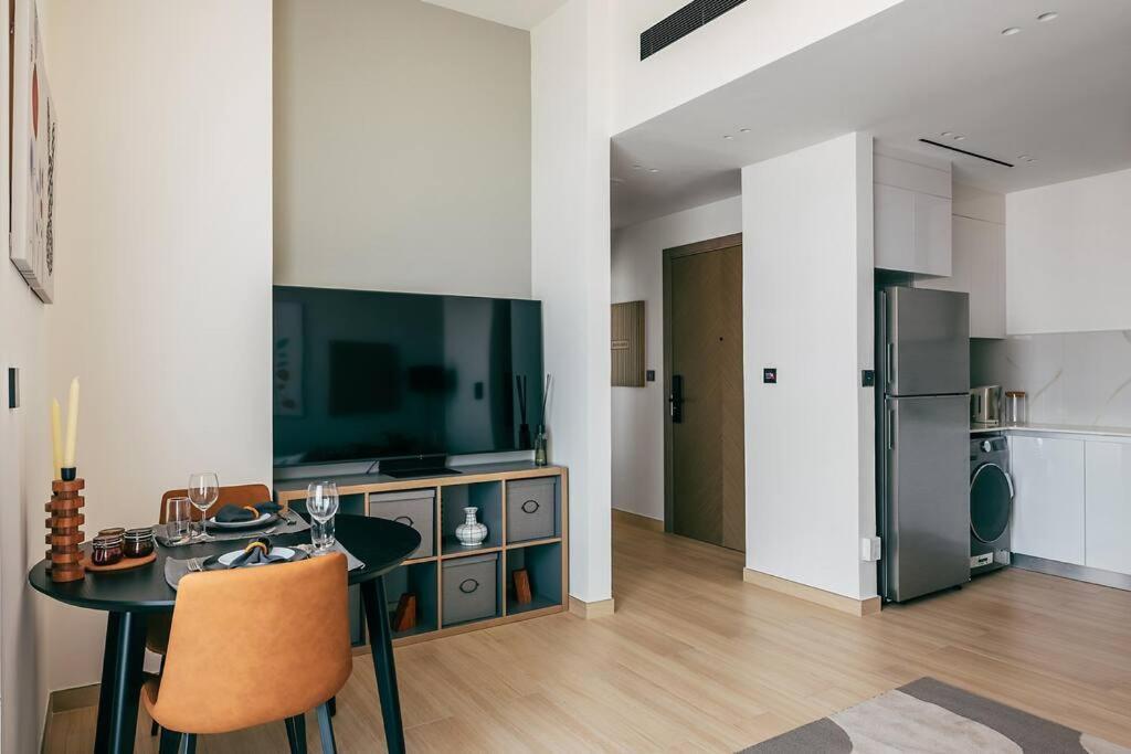 Beautiful 1br View Apartment