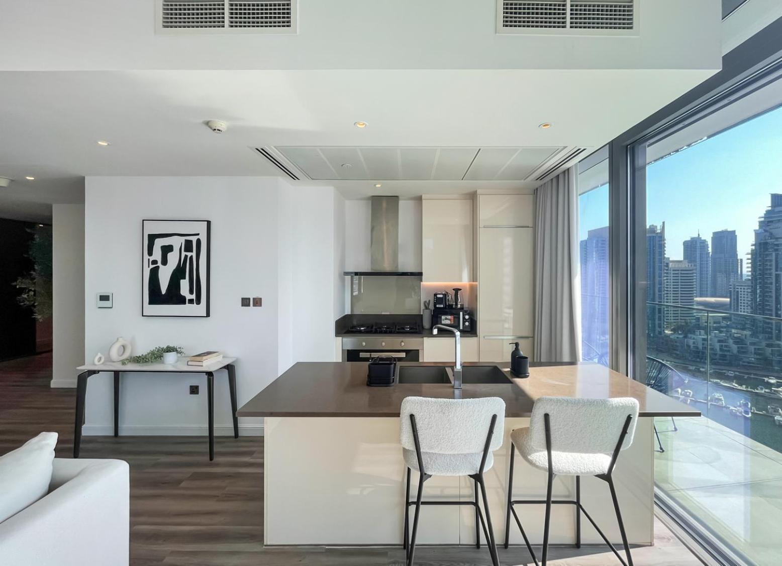 Livbnb - 2br With Breathtaking Marina View Apartment Dubai
