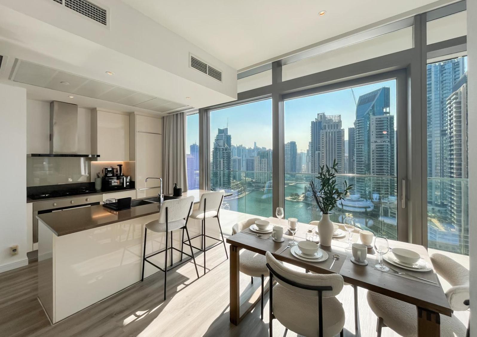 Livbnb - 2br With Breathtaking Marina View * Dubai