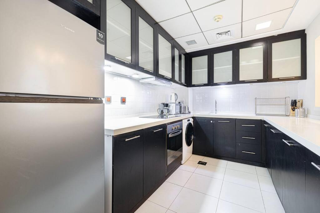 Prime Jbr Luxury Living With & Palm Views *
