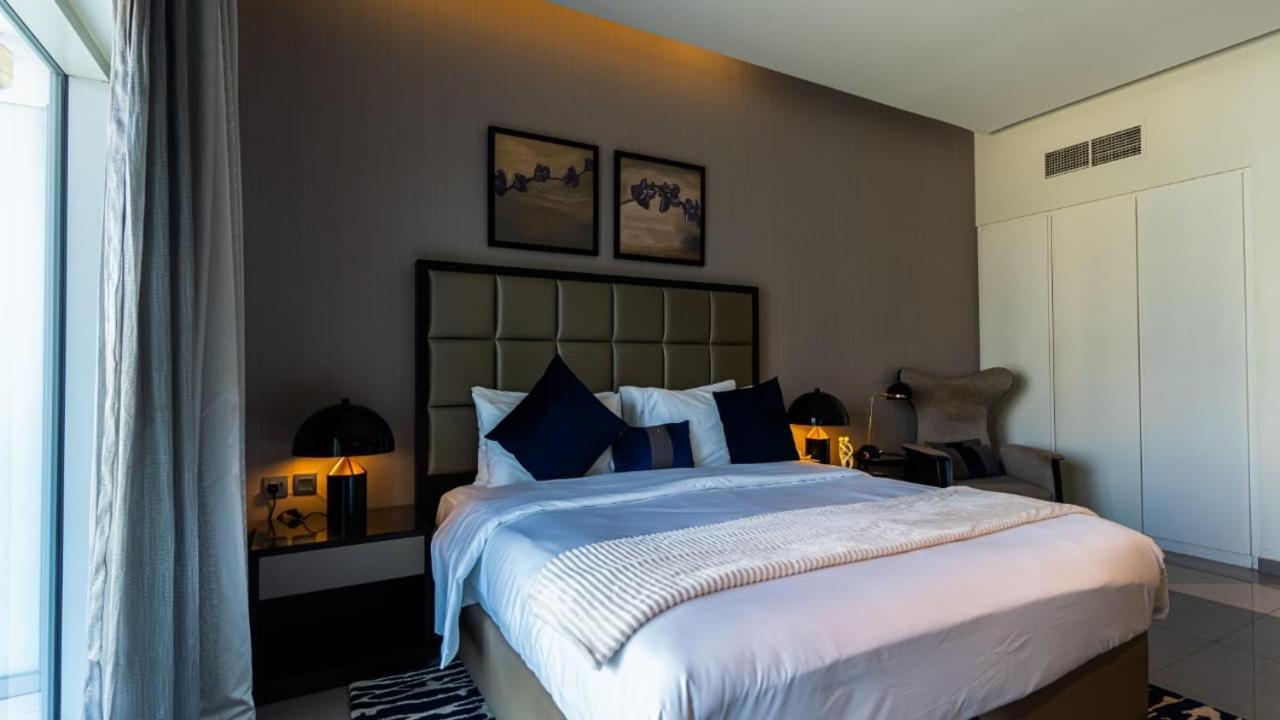 Apartment Manzar Homes