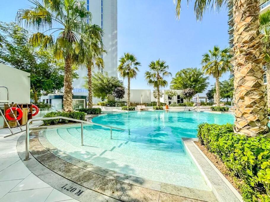 Apartment Elegant One Bed - Hameni Tower,jvc
