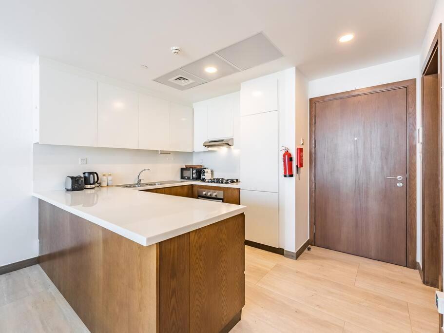 Elegant One Bed - Hameni Tower,jvc *
