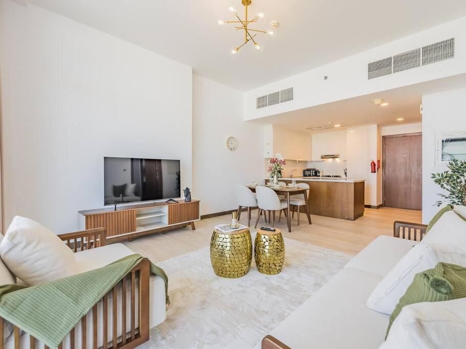 Elegant One Bed - Hameni Tower,jvc *