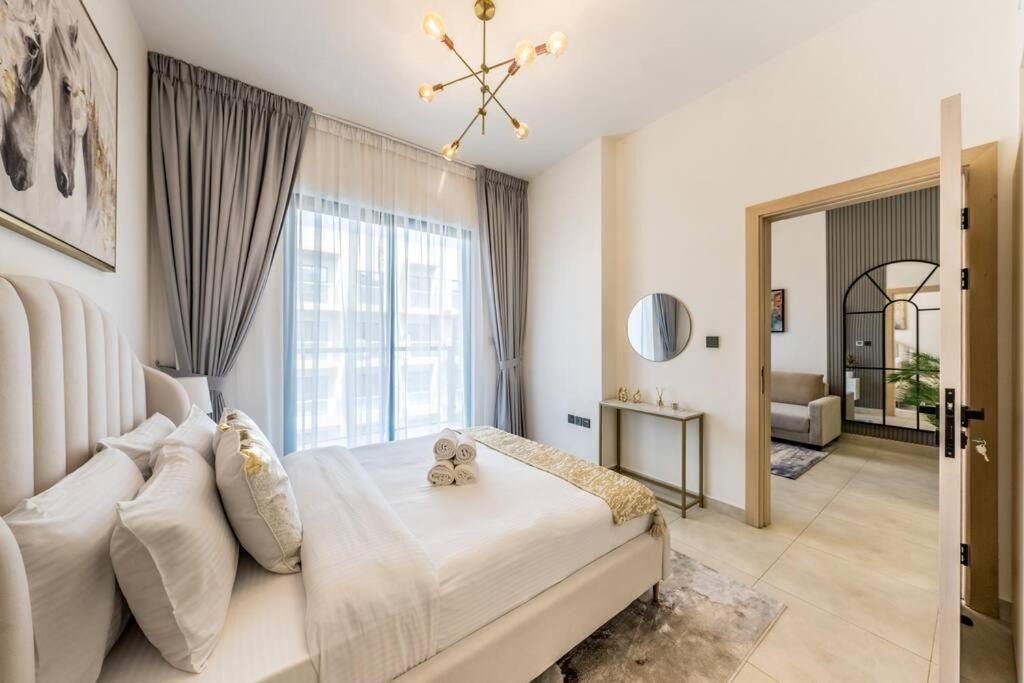 Dazzling 1br-binghatti Rose-jvc Apartment Dubai