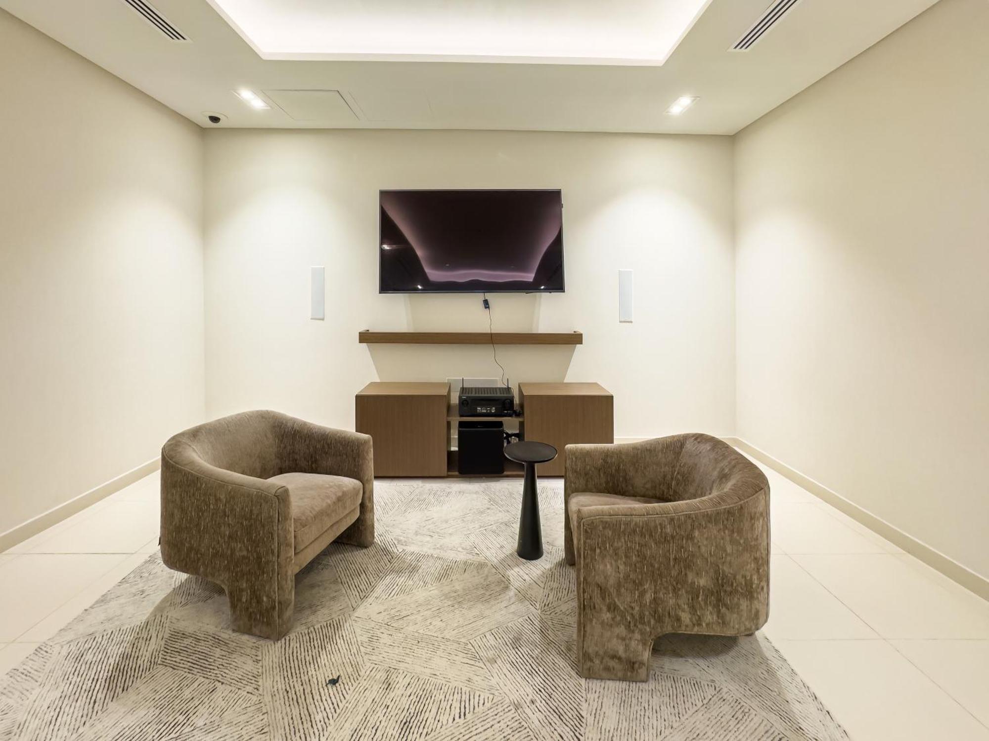 Brand New! Eye & Jbr Panorama! * Dubai